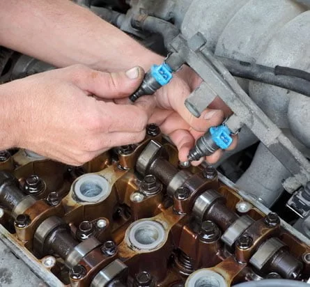 Car fuel injector cleaning in Dubai
