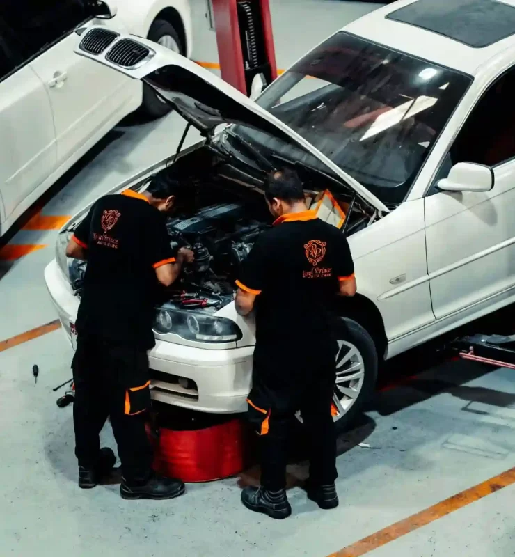 Car Mechanic in Dubai