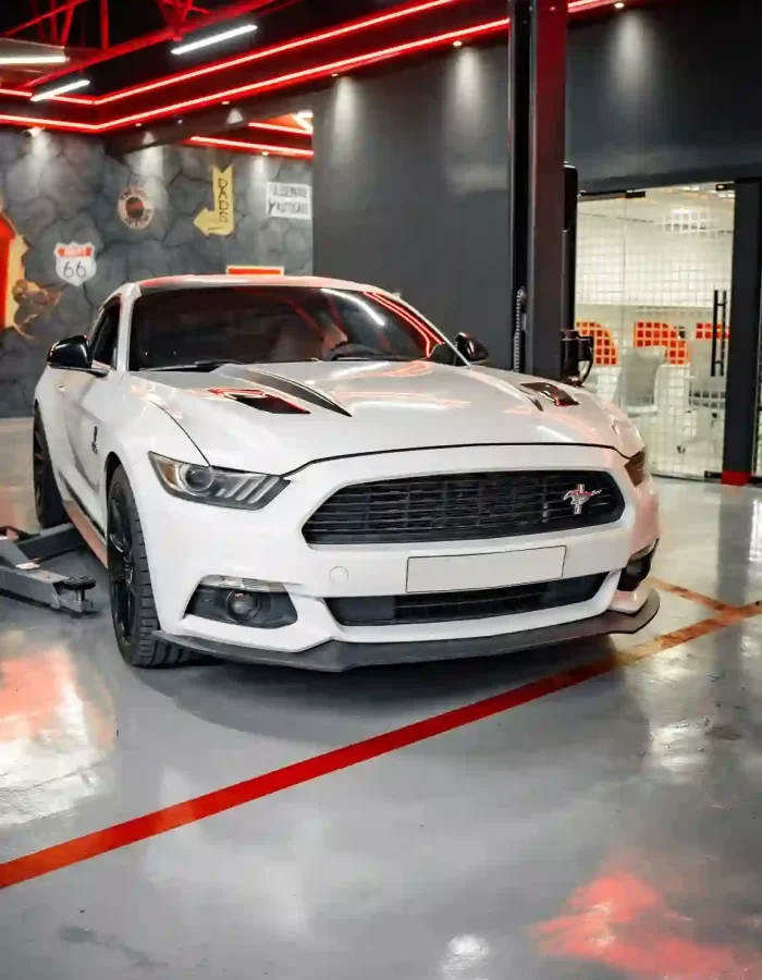 Ford-Service-Center-in-Dubai
